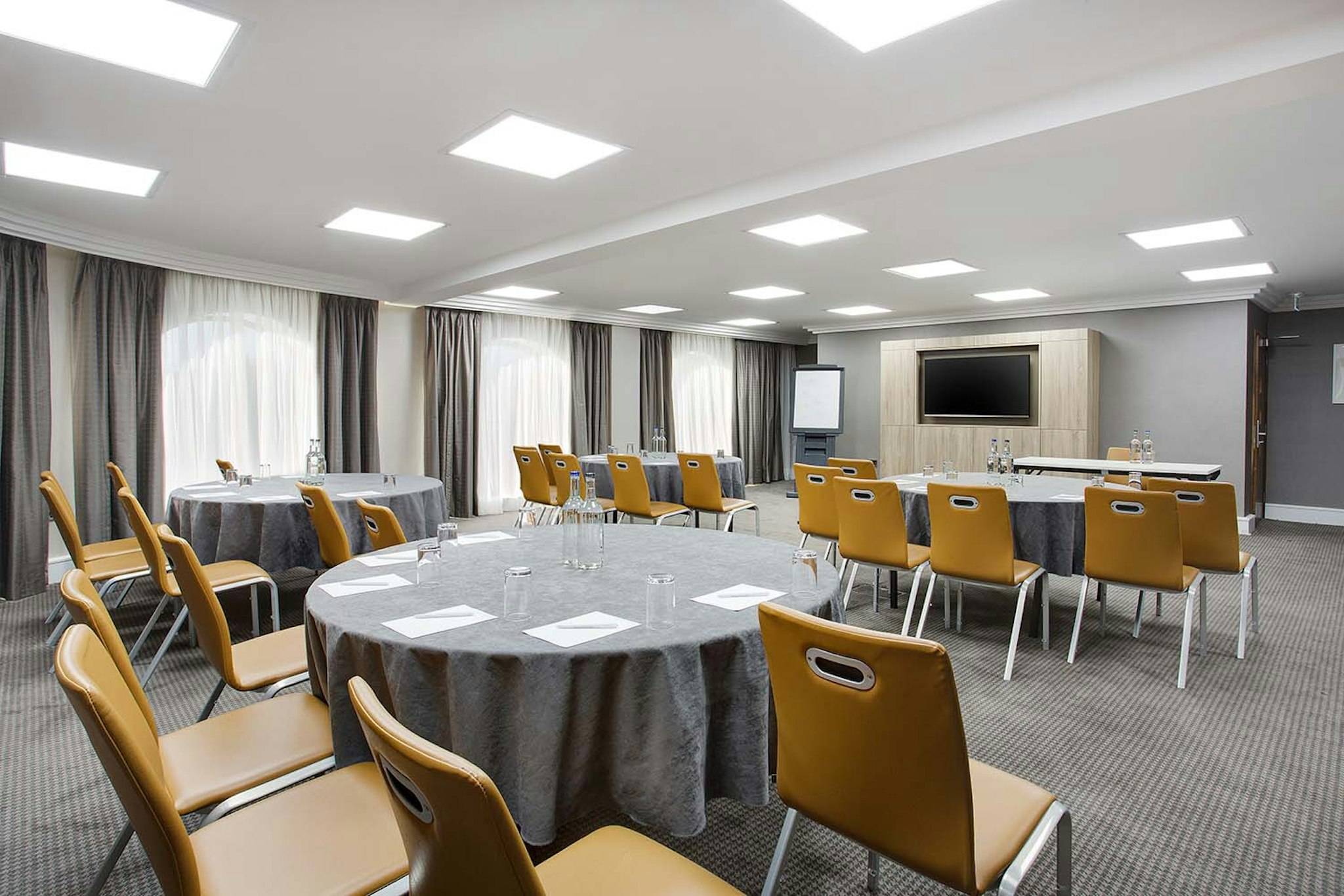 Leonardo Hotel and Conference Venue Hinckley Island 58/60