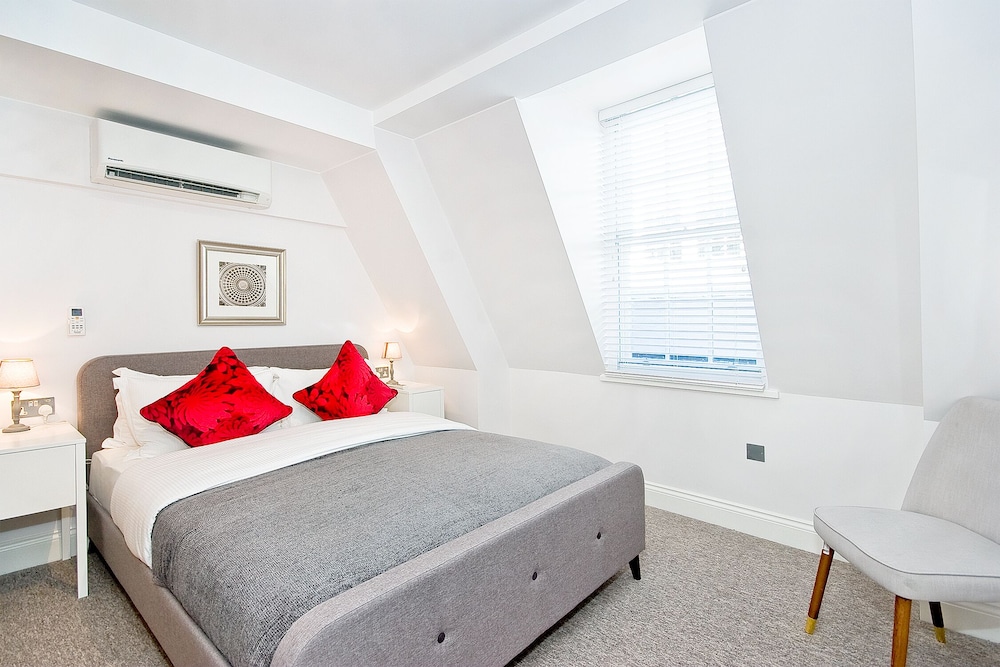 Eldon Chambers London 14/41
