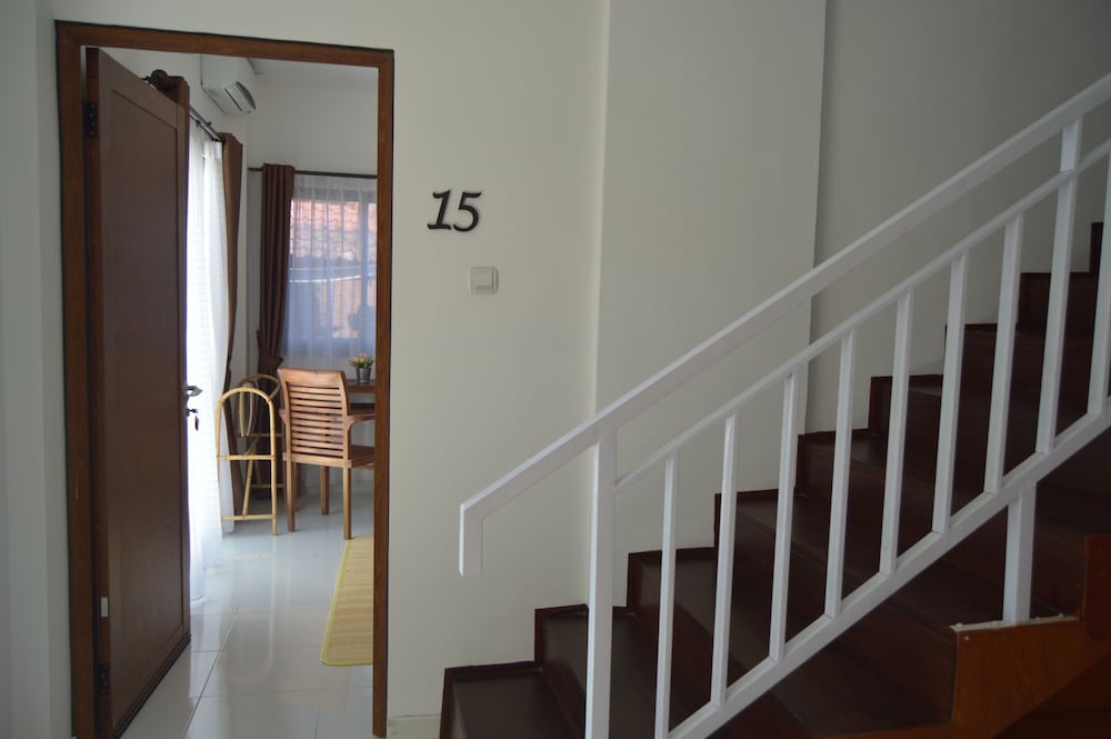 Askara Guest House - Hostel 35/75