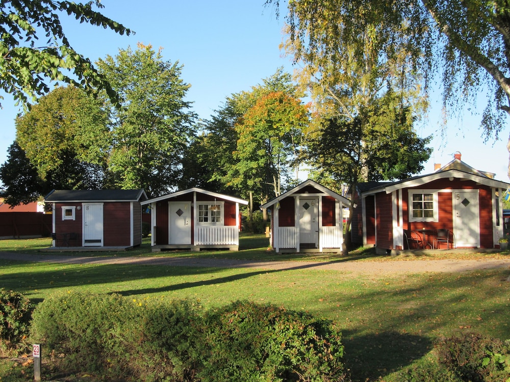 Korskullens Camping Stugor & Cafe 42/50