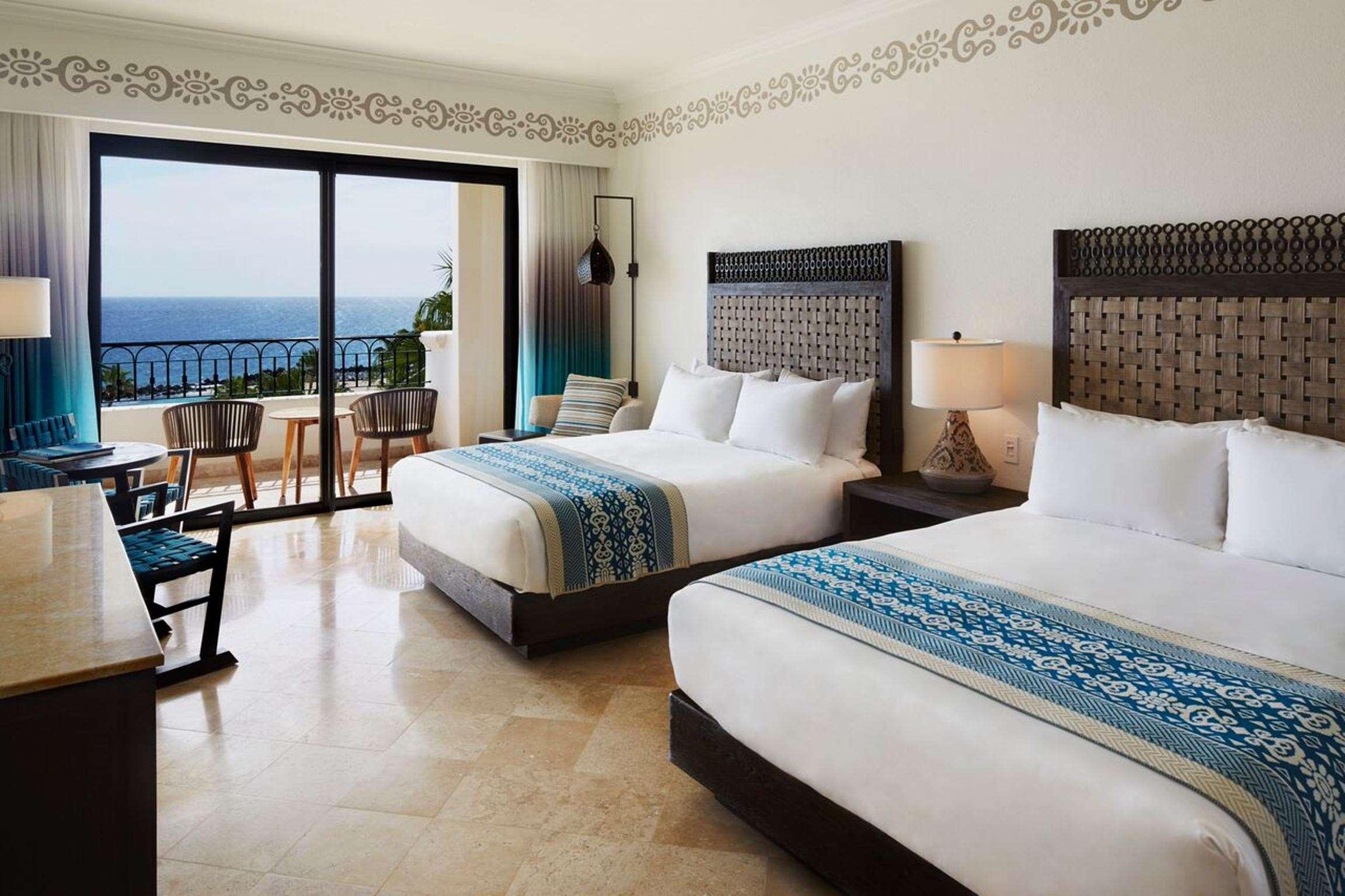 Deluxe, Double Bed