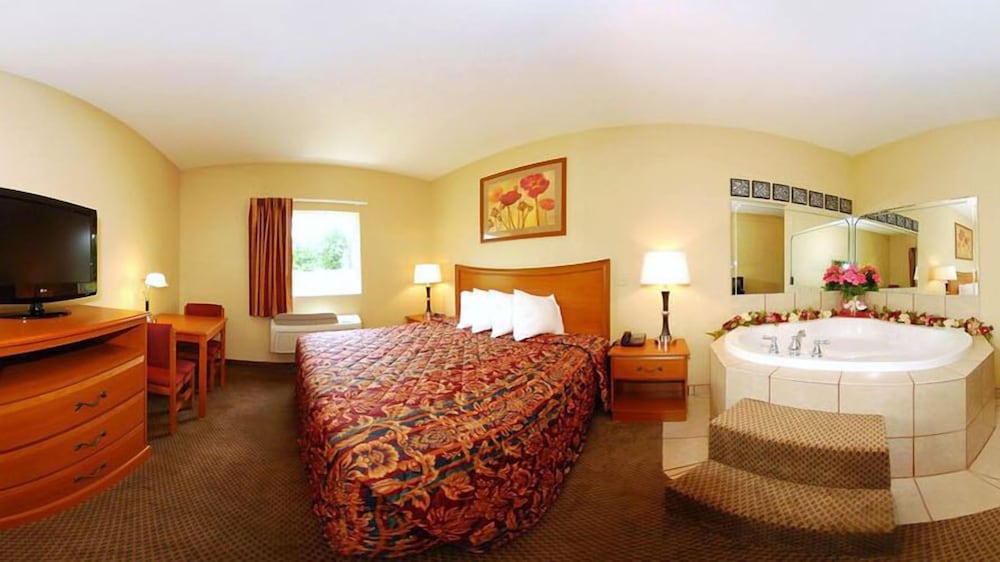 Econo Lodge Inn & Suites Rockmart 15/35