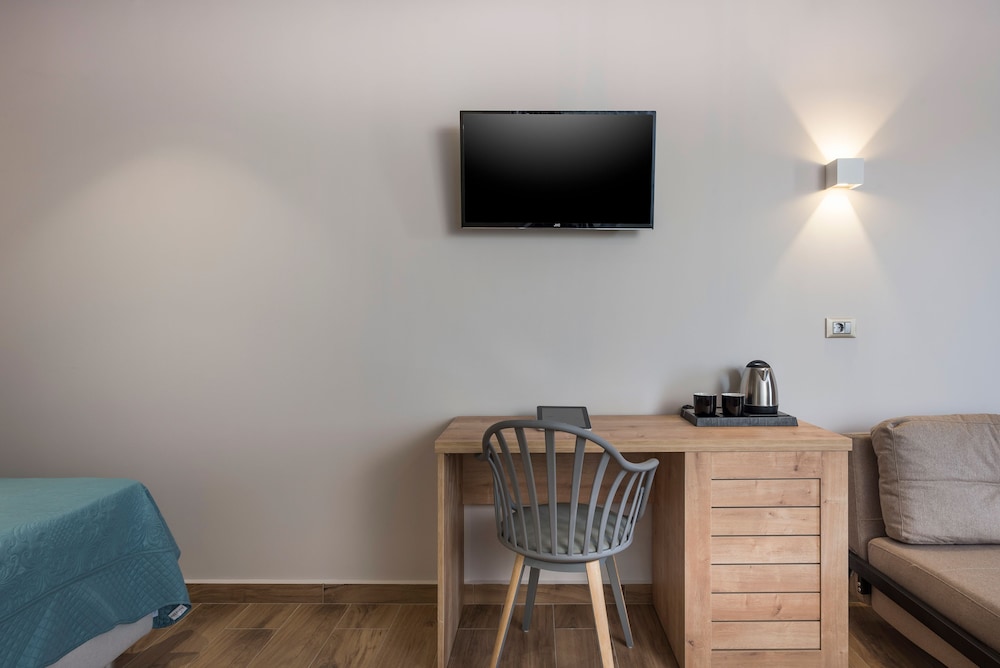 Aequor Luxury Rooms & Apartments 46/56