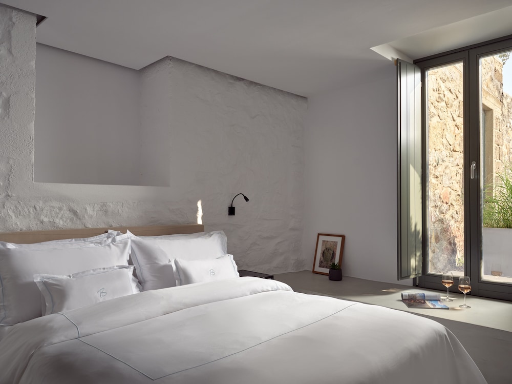 2 BEDROOMS, ADJOINING, RESIDENCE, PARTIAL SEA VIEW, PLUNGE POOL, ANNEX