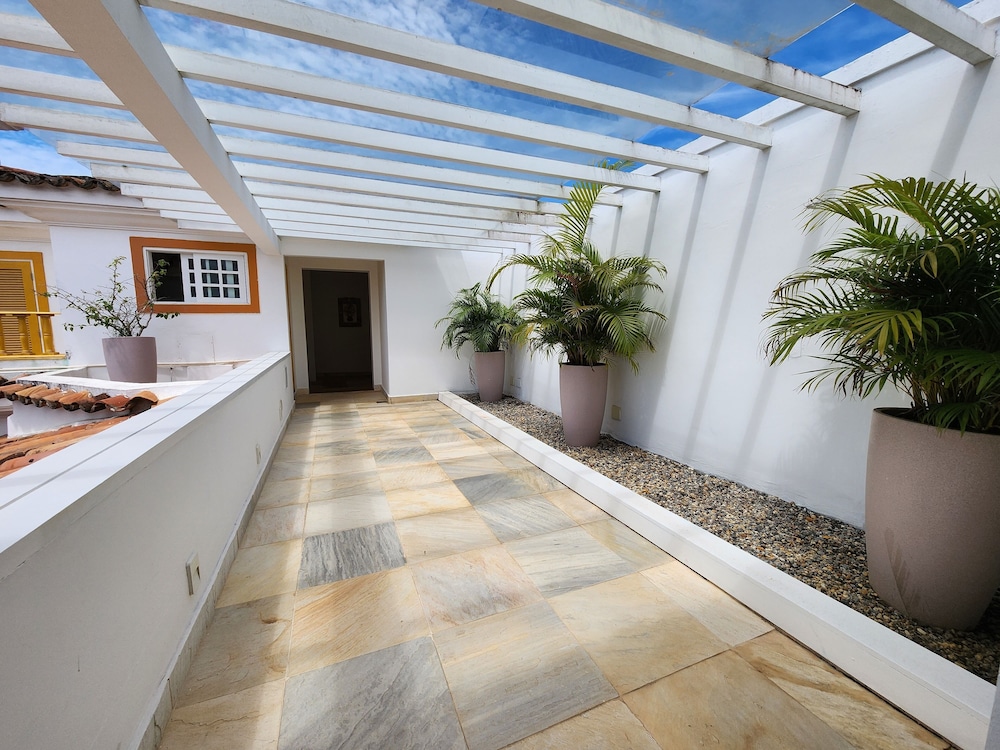 POUSADA VILLA RAPHAEL 6/67