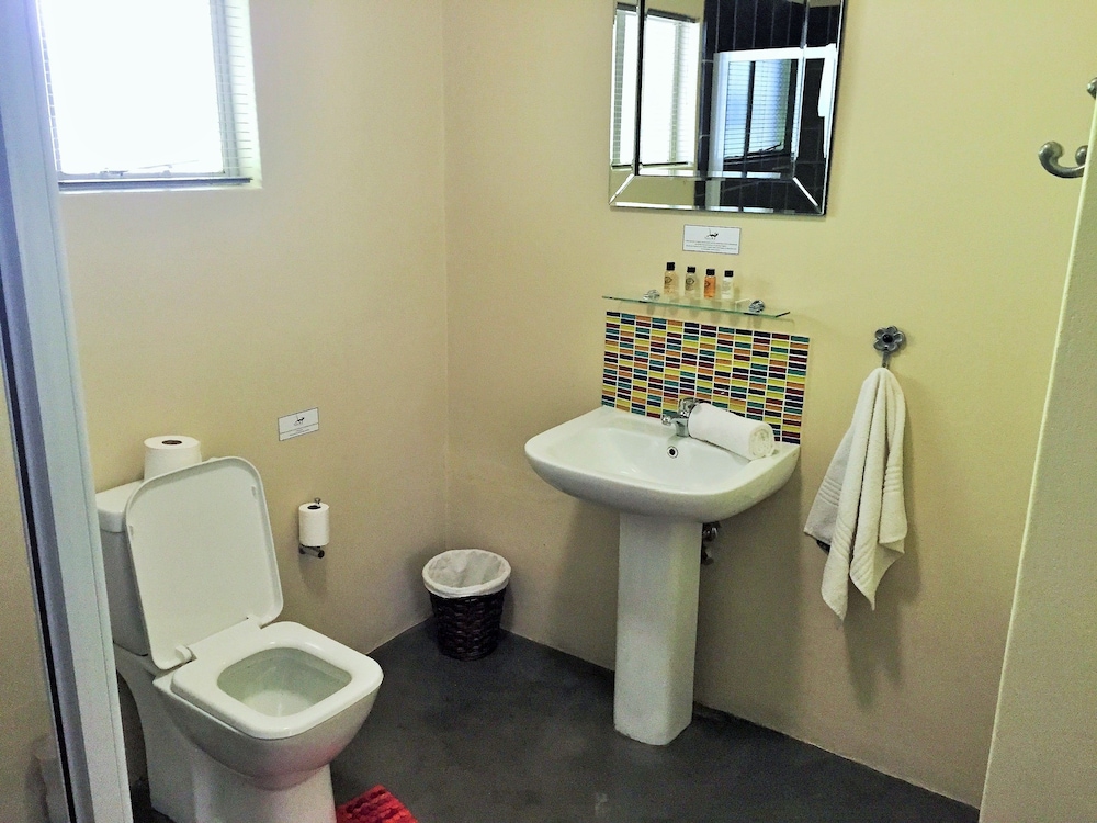 Pumleni Guesthouse 45/50