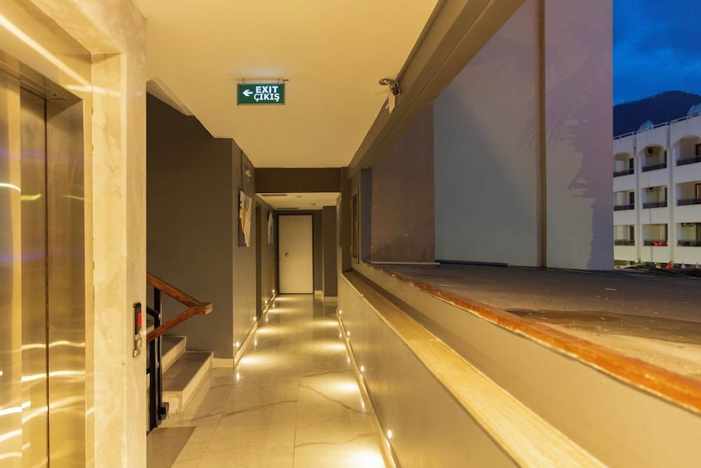 Greenmar Apartments 17/42