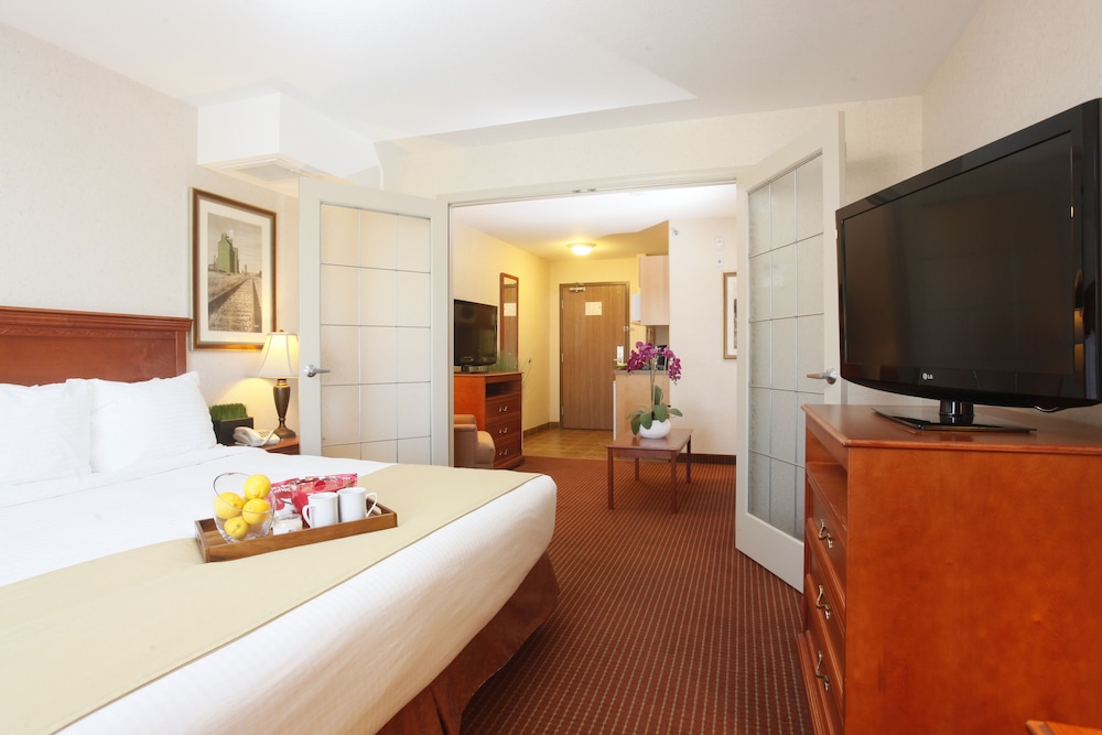 Stonebridge Hotel Dawson Creek 5/48