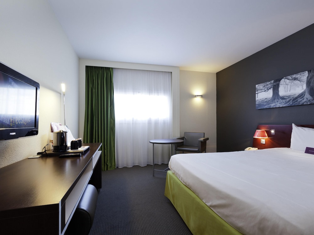 MERCURE RENNES CENTRE GARE 27/67