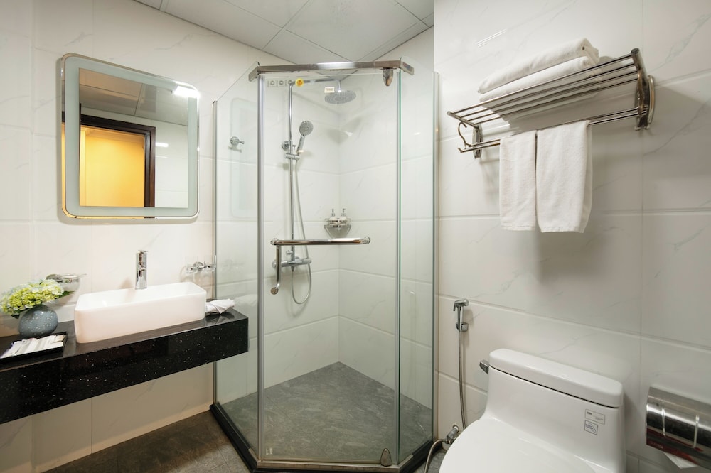 The West Hotel & Spa 49/50