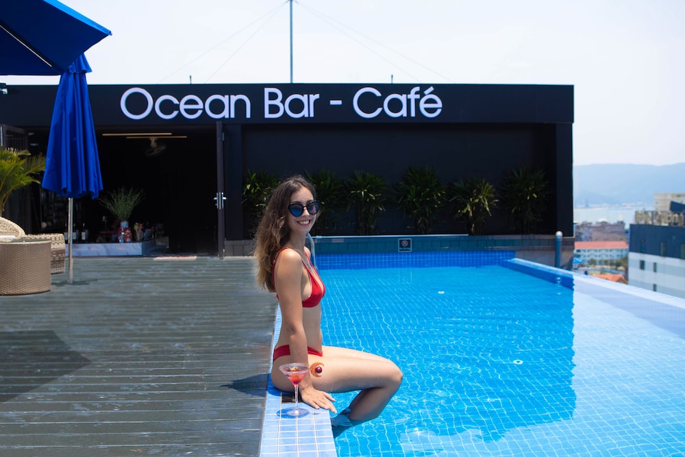Grand Ocean Luxury Boutique 37/74