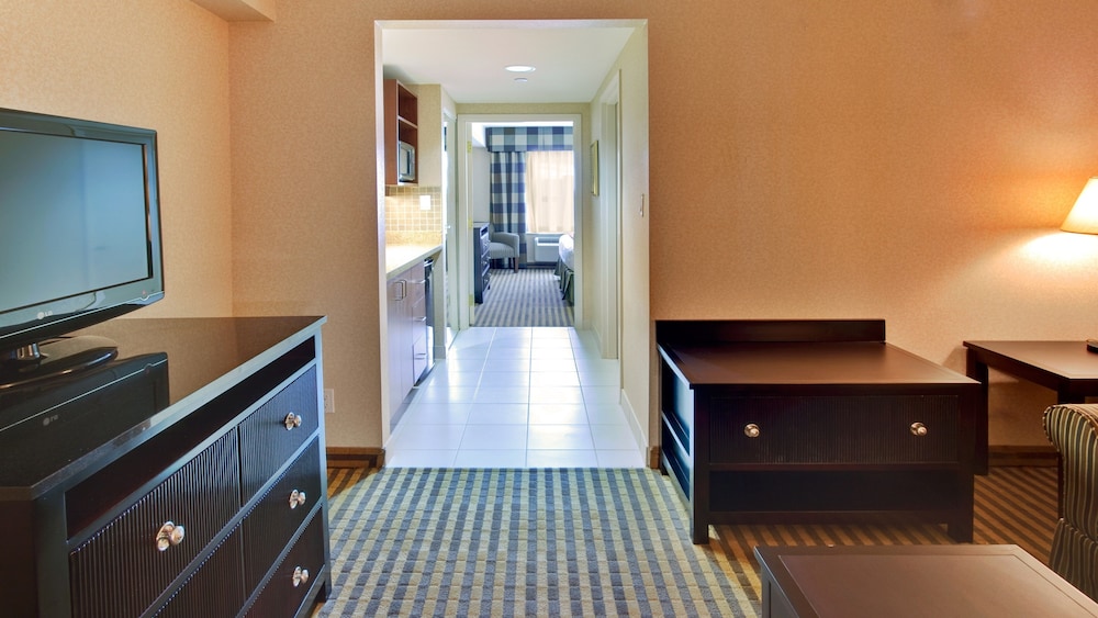 Newmarket Hotel And Suites 51/66