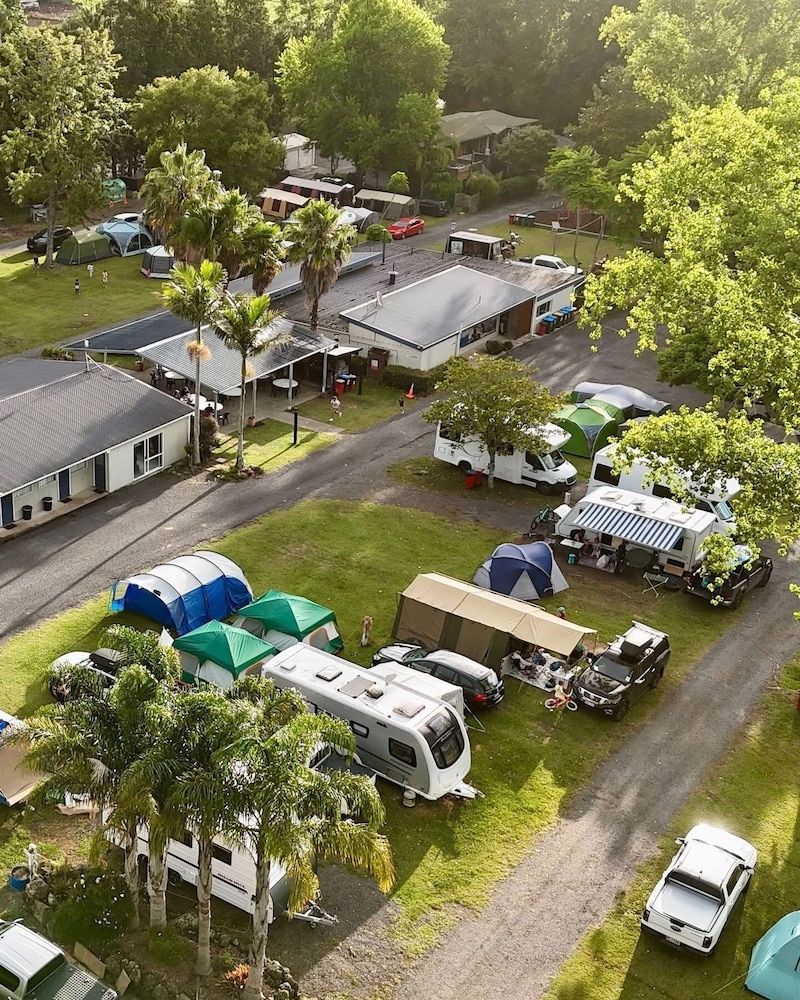 Bay Of Islands Holiday Park 58/68