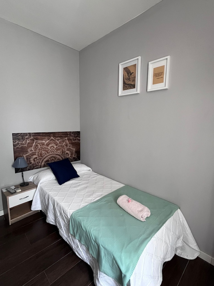 El Sueno del Quijote ROOMS 13/50
