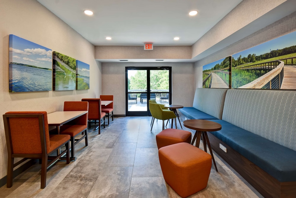 Hampton Inn Potomac Mills Woodbridge 37/53