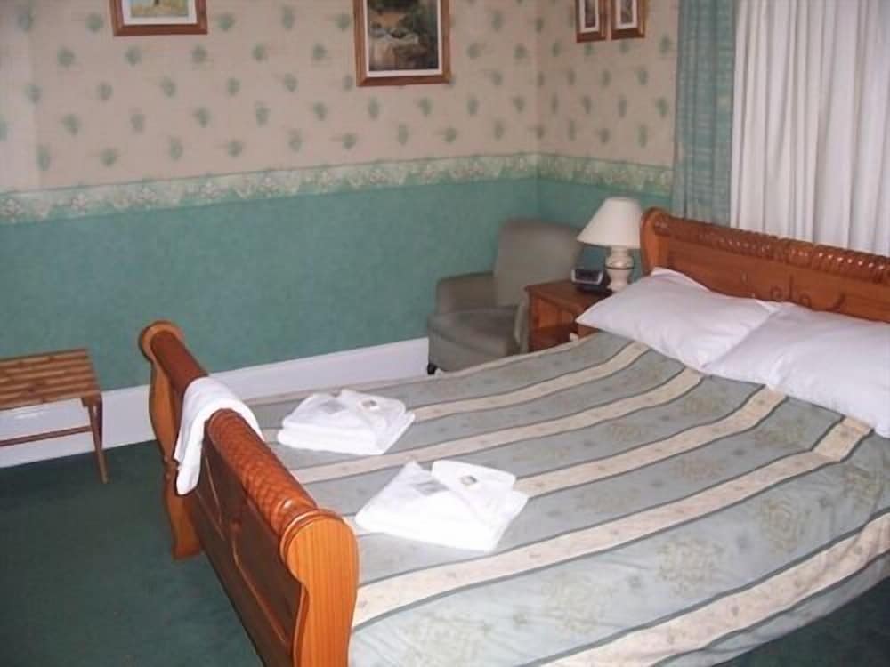 Ashwood Grange Hotel - B&amp;B 23/31