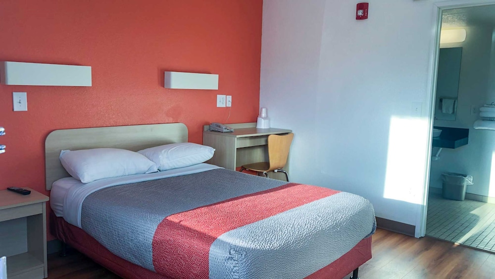 Motel6 Goodlettsville, TN - Nashville 23/39
