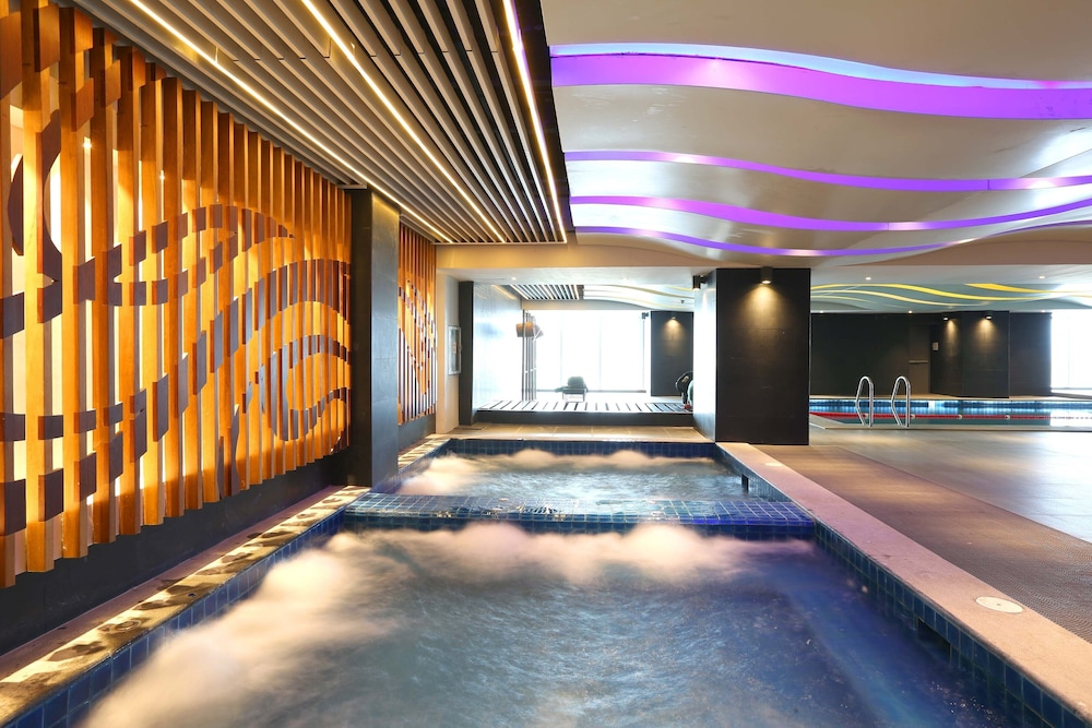 VS Hotel 19/48