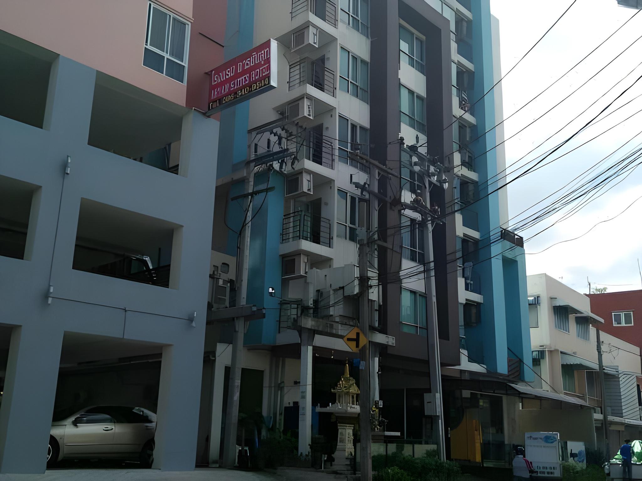 Aryan Suites Hotel 19/53