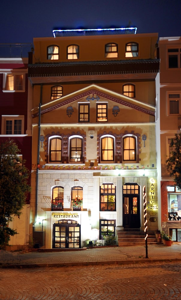 Sarnic Hotel and Sarnic Premier Hotel in ISTANBUL