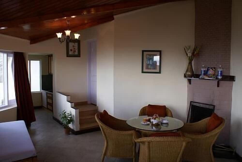 Kufri Holiday Resort 27/50