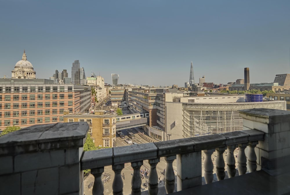 Hyatt Regency London Blackfriars 56/61
