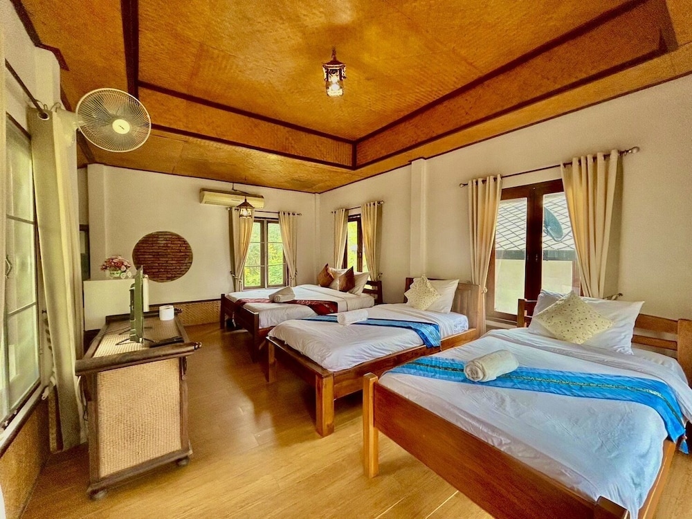 Pai Love & Baan Chon Phao Resort 13/35