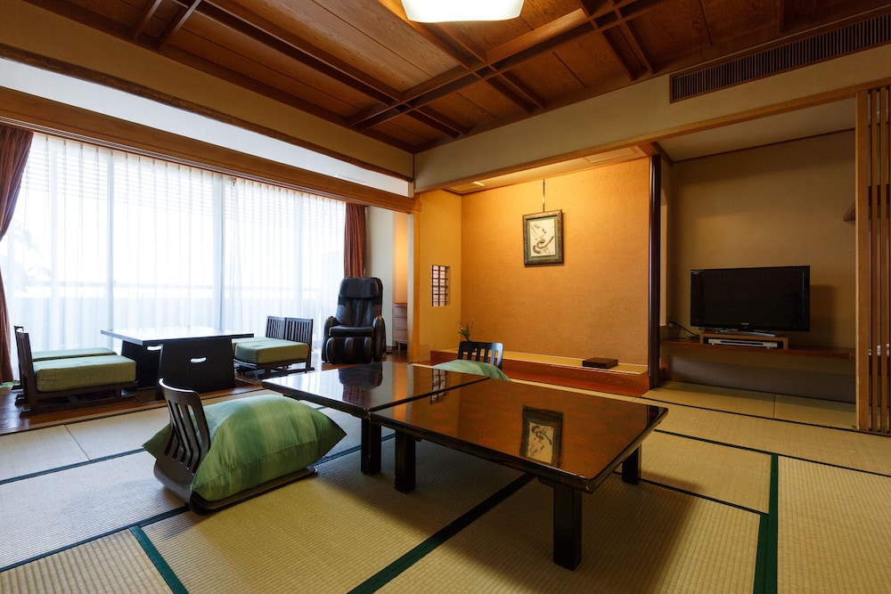 Hatori 38/50