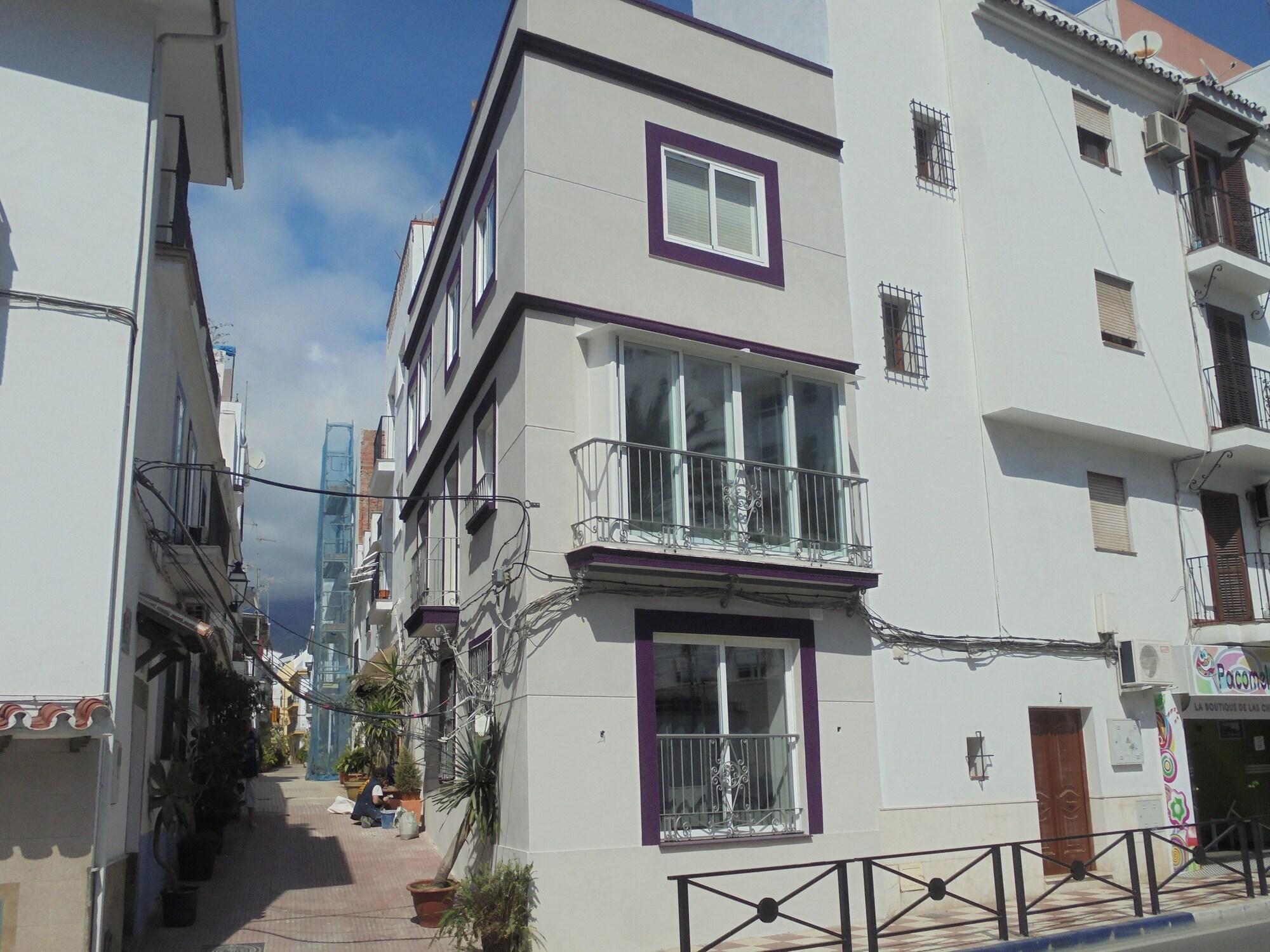 Hostal Tak 3/54