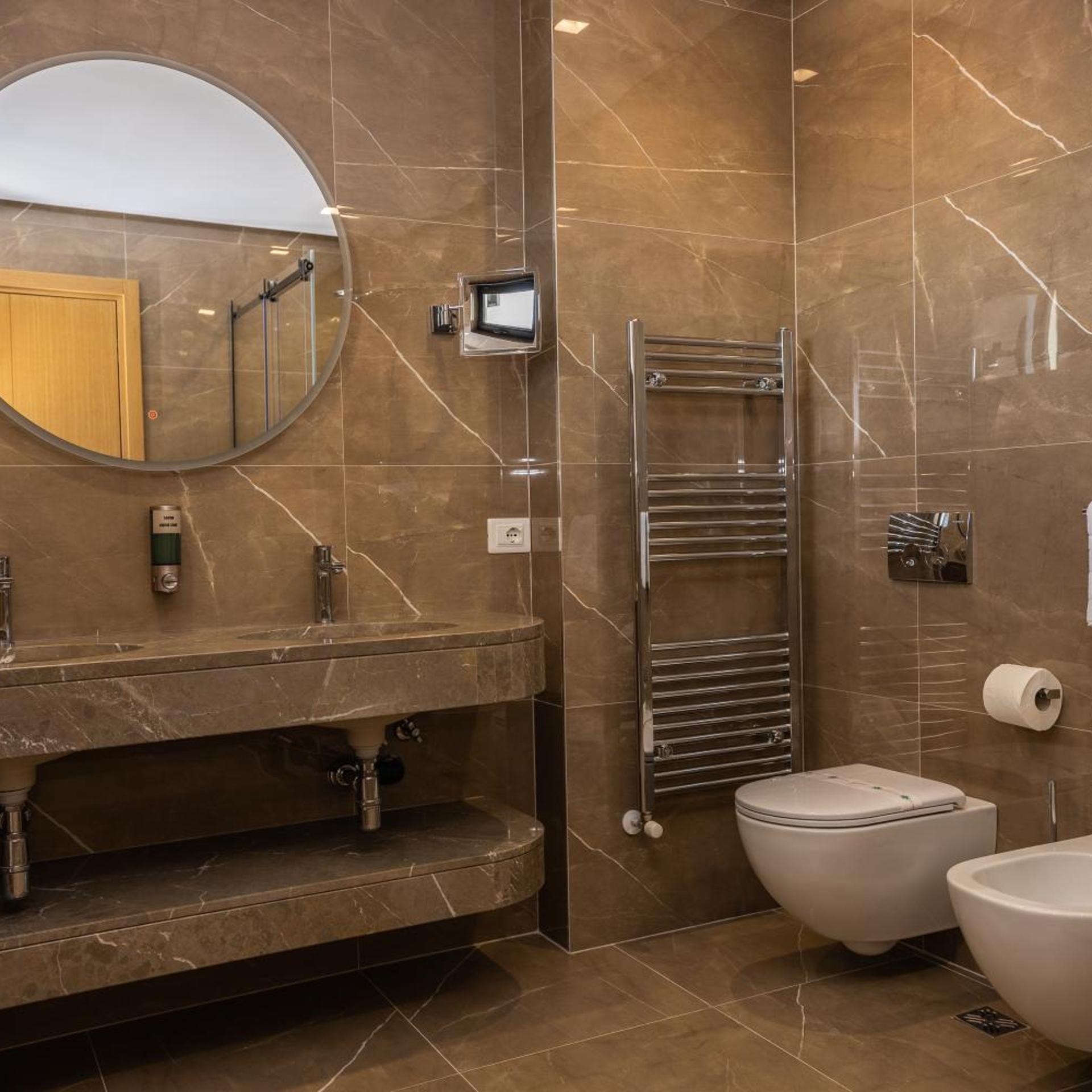 Golden Palace Hotel Shkoder 61/63