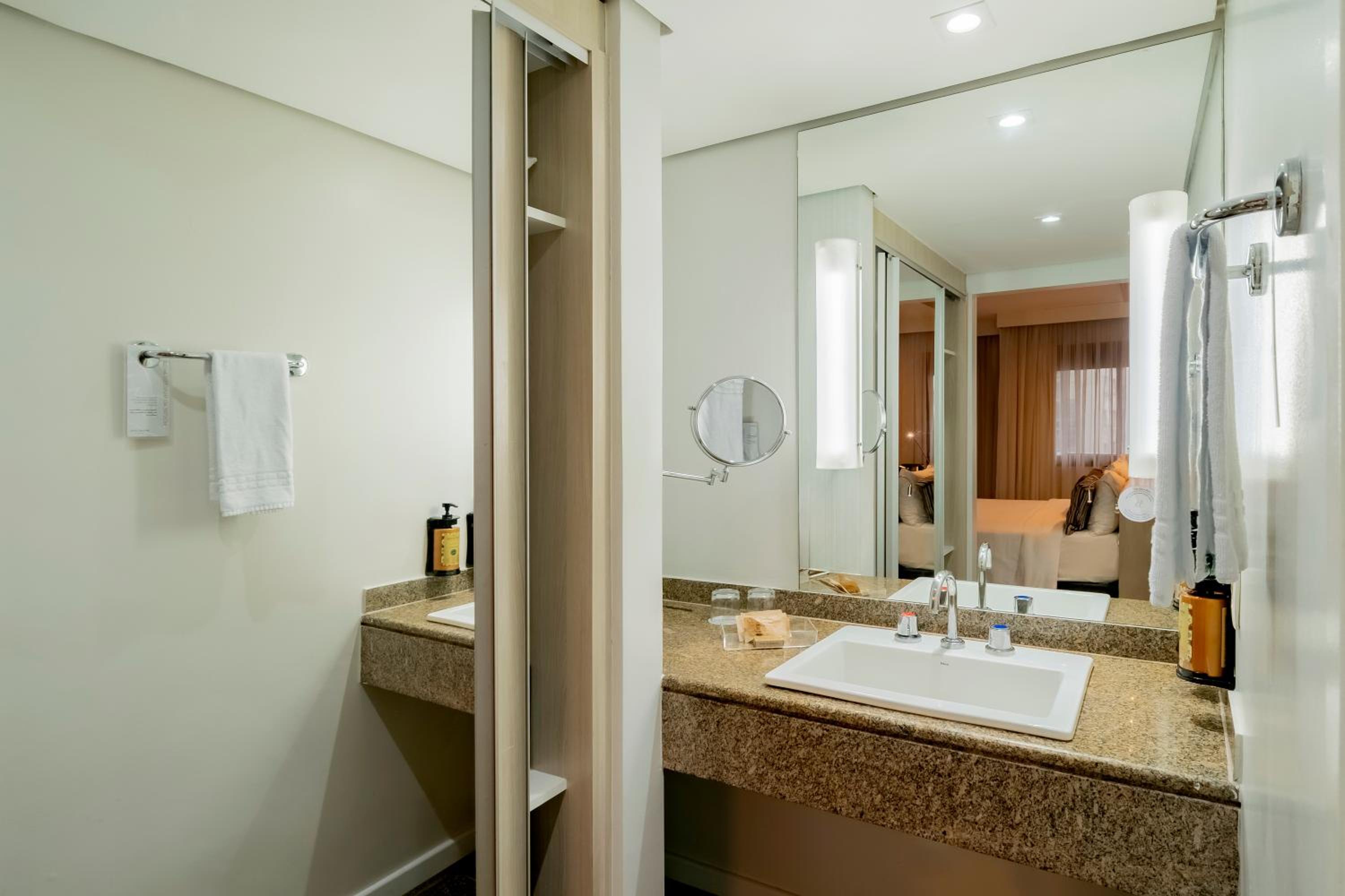 Superior, Single Bed, 1 King and 1 Single Beds, Mercure Sao Paulo Pamplona Hotel 9/10