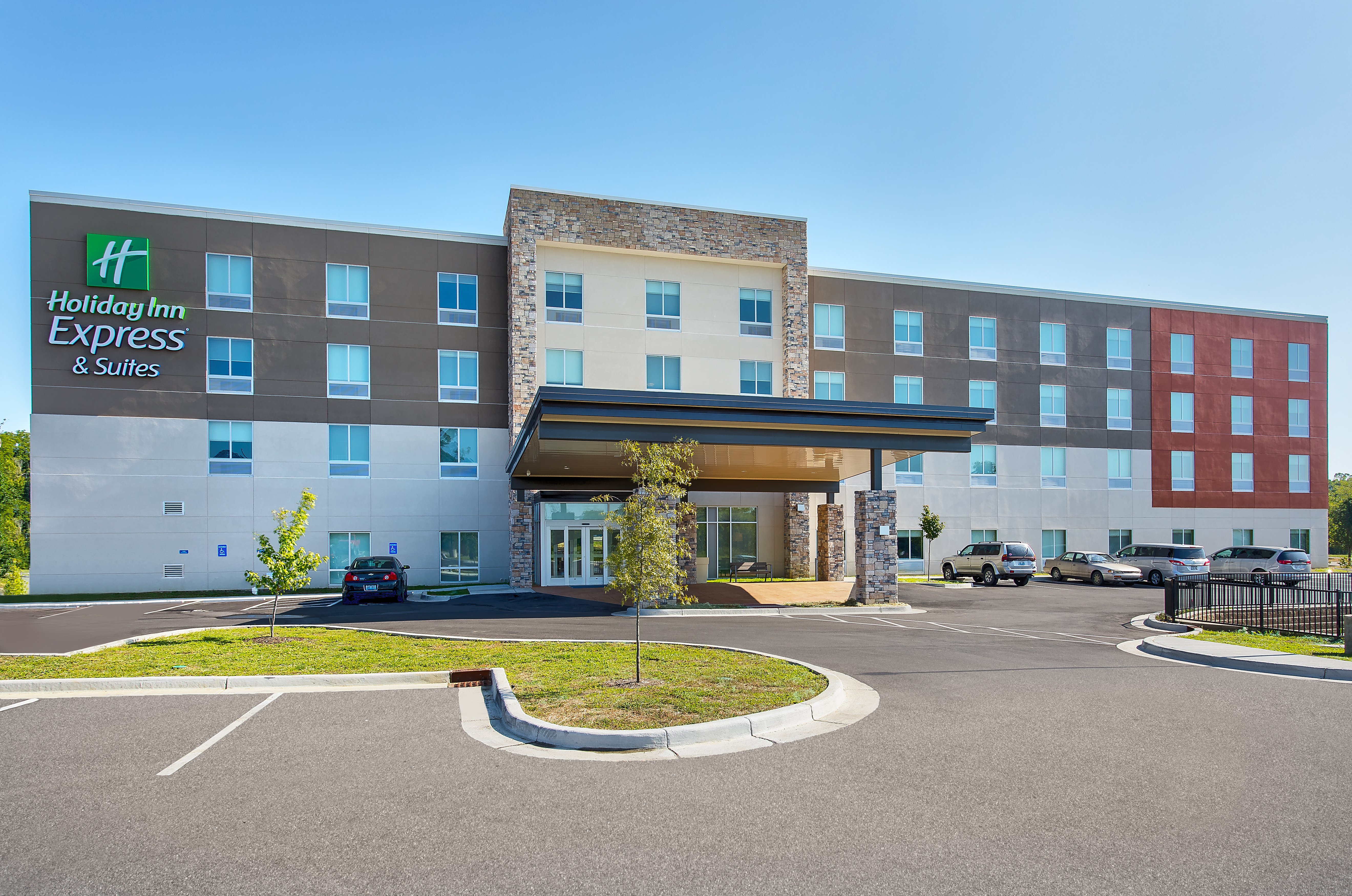 Holiday Inn Express And Suites La Grange 53/54