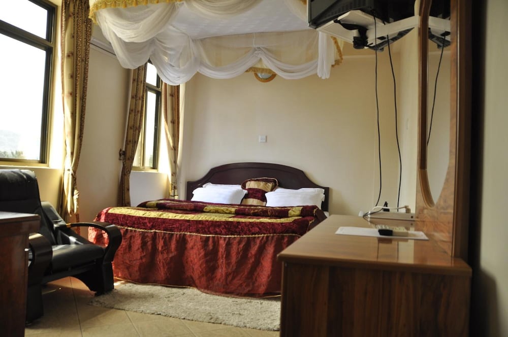 Rich Hotel Ltd 26/37