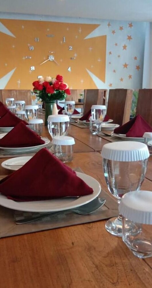 Best Hotel Kedungsari 28/42
