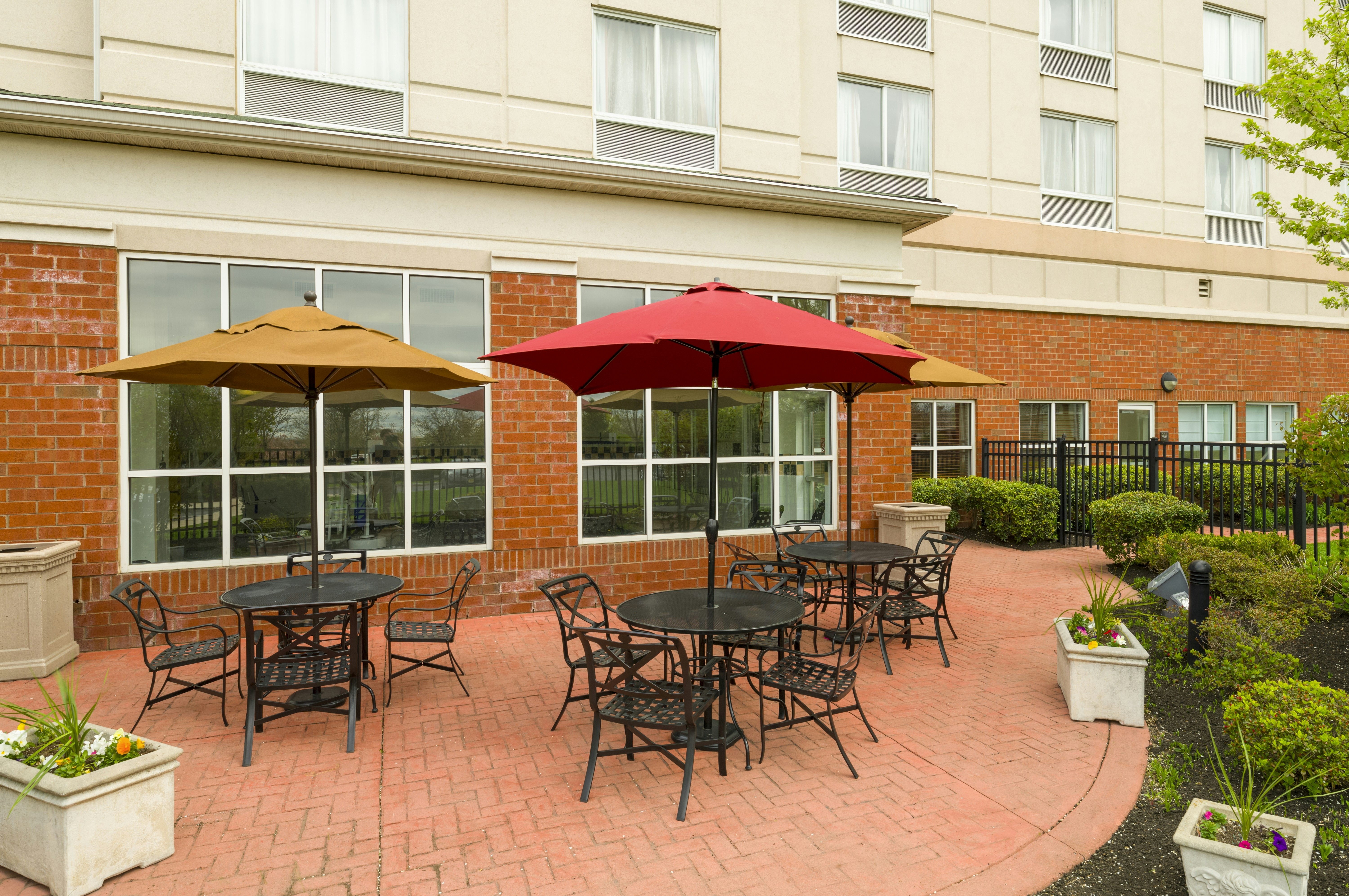 Hilton Garden Inn Edison/Raritan Center 2/50