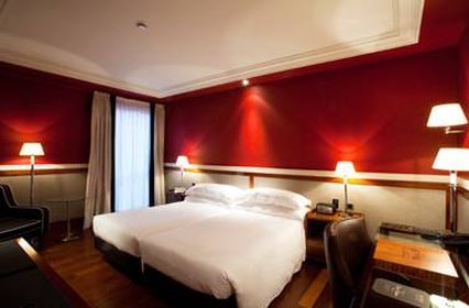 Hotel 1898 16/62