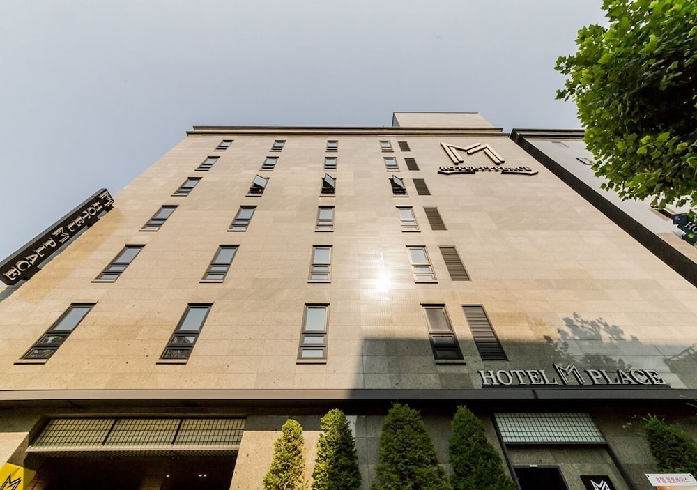 Hotel M Place 4/53