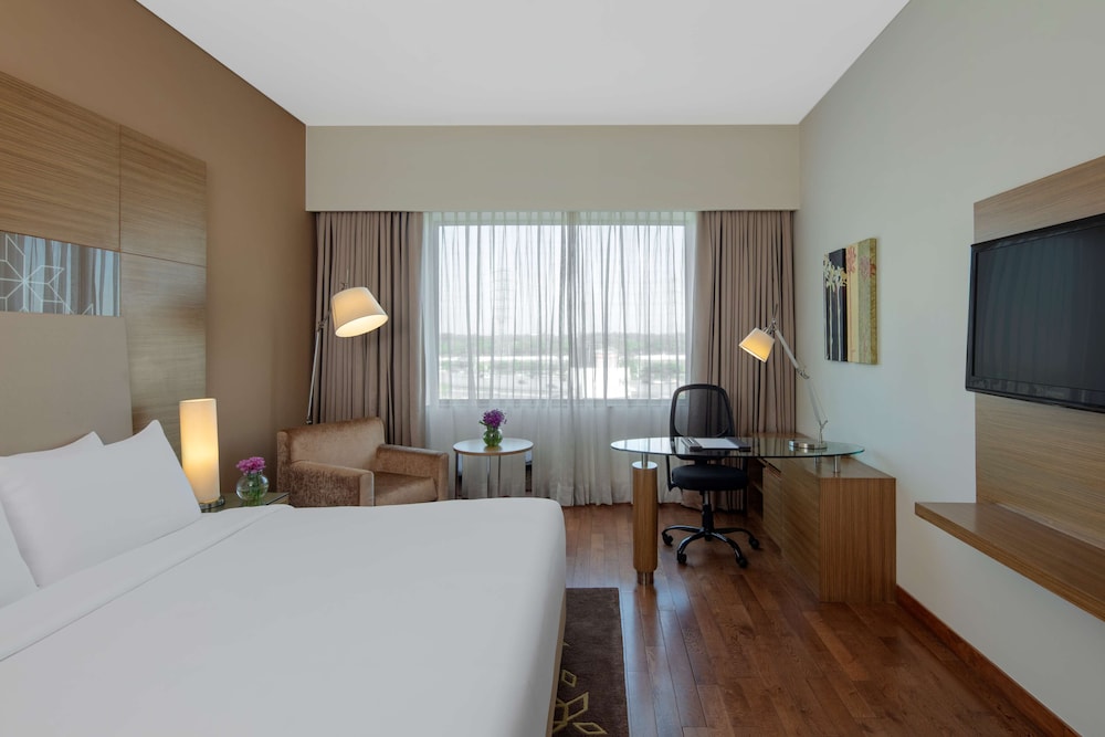 Radisson Gurugram Udyog Vihar 9/48