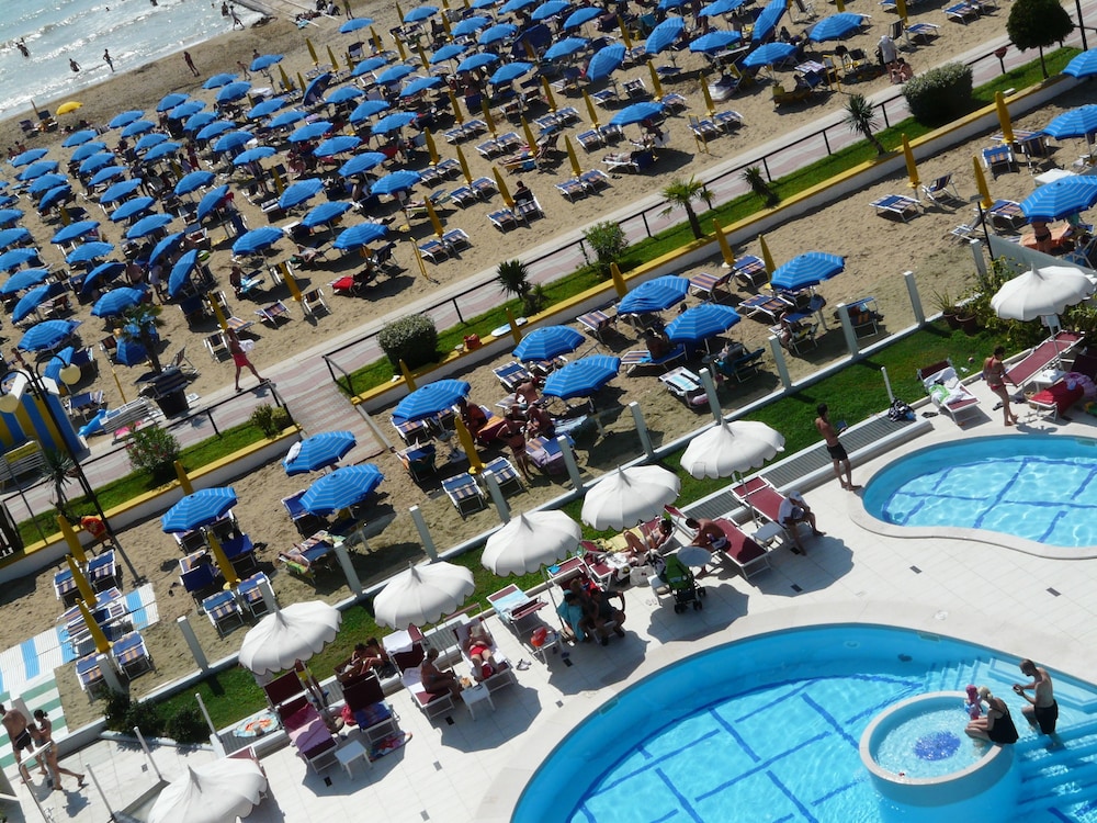 Baia del Mar Beach Boutique Hotel 38/50