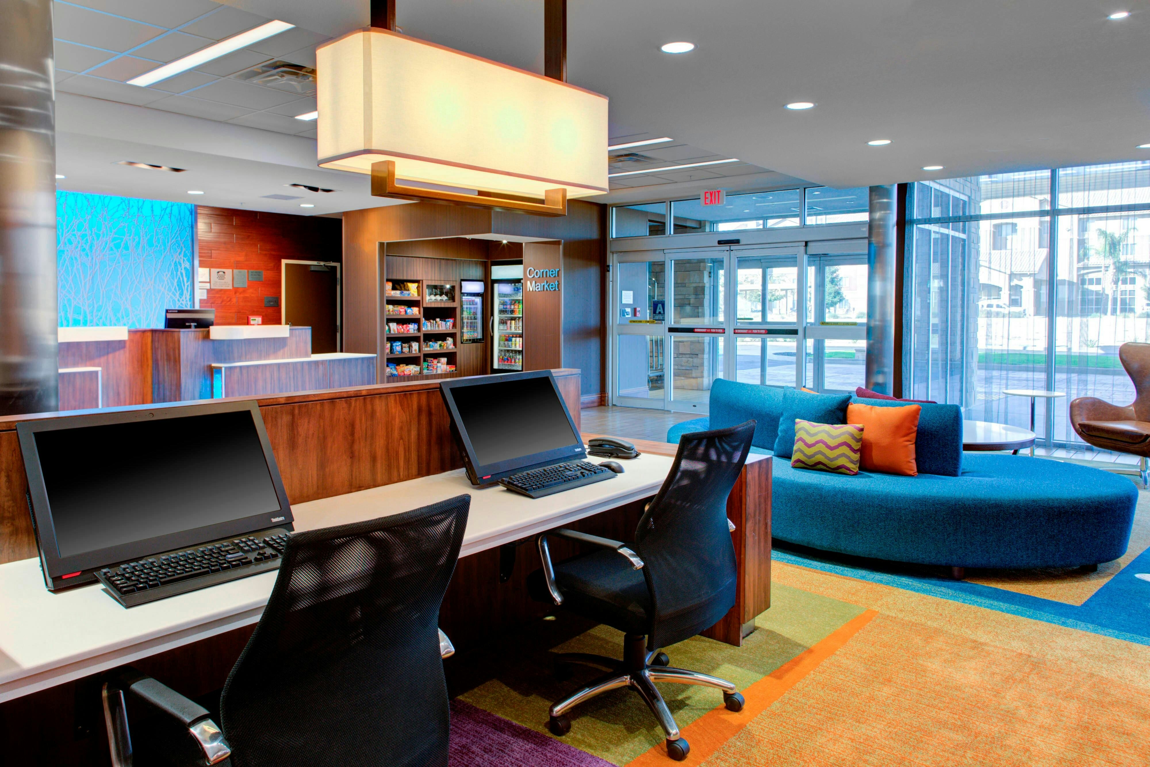 Fairfield Inn And Suites By Marriott Bakersfield North Airport 33/36