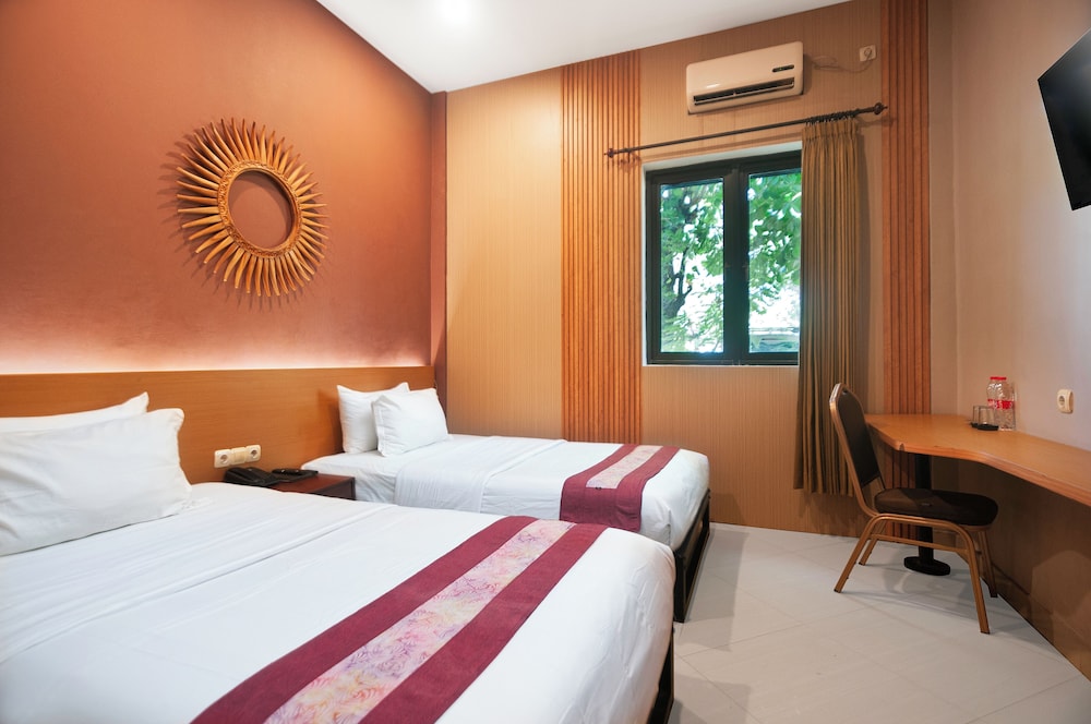 Hotel Transit Pasuruan 19/43