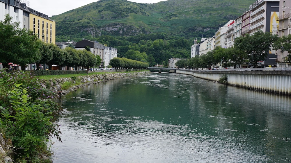 Mercure Lourdes Imperial 39/50