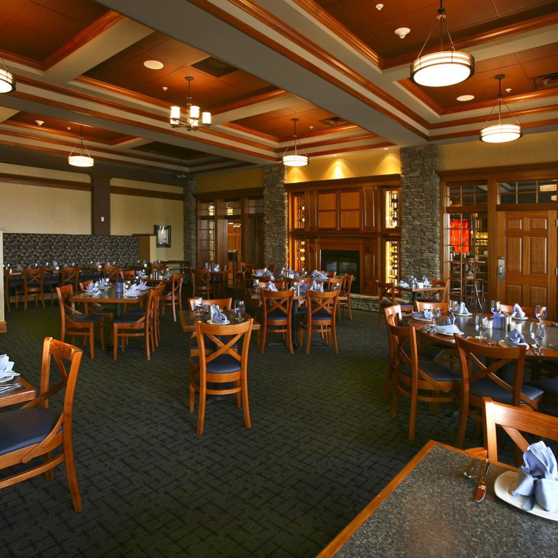 Watkins Glen Harbor Hotel 21/34