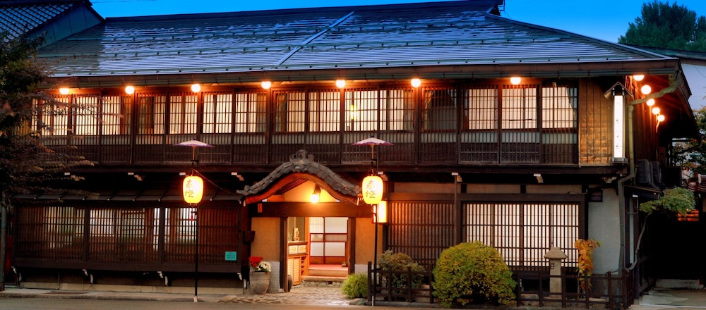 旅館神中 写真1