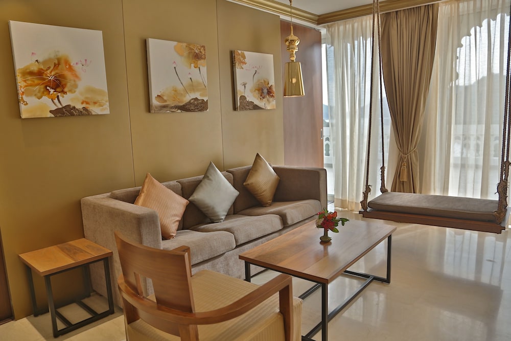 JAISAMAND ISLAND RESORT 35/67