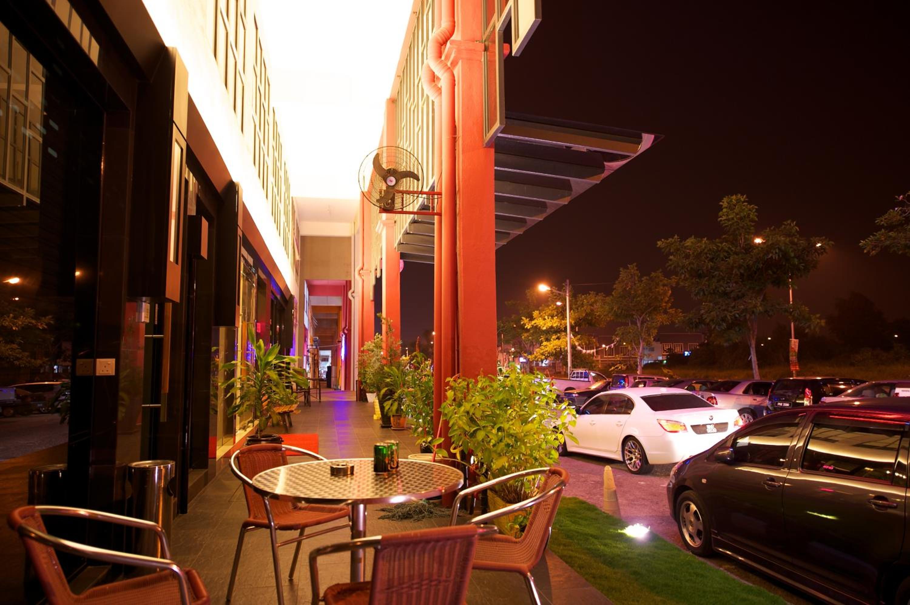 De Botani Hotel 20/23