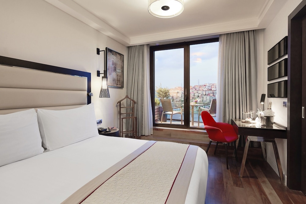 Movenpick Hotel Istanbul Golden Horn 17/89