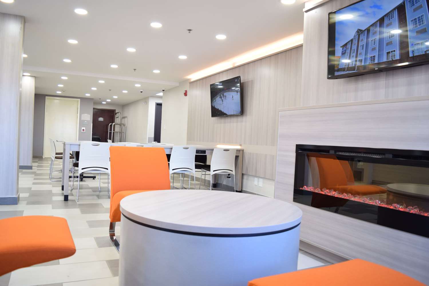 Microtel Inn And Suites Raleigh 40/60