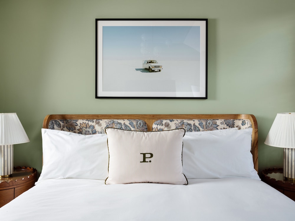 Palihouse Hyde Park Village 16/50