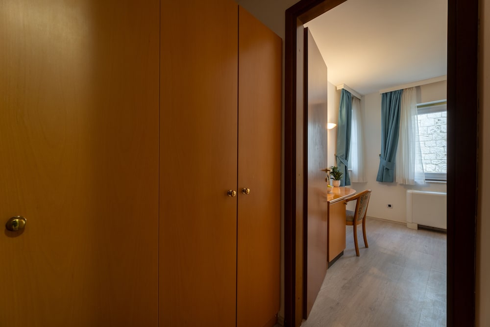 Hotel Villa Fontana 50/50